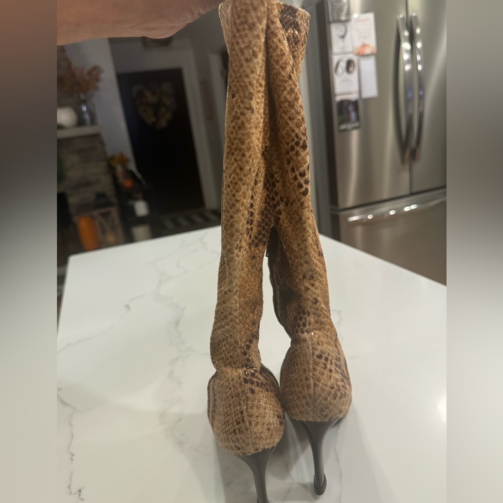 Carlos Santana Sunset snakeskin Knee Boots Sz. 7.5 Absolutely Gorgeous! - Picture 6 of 13